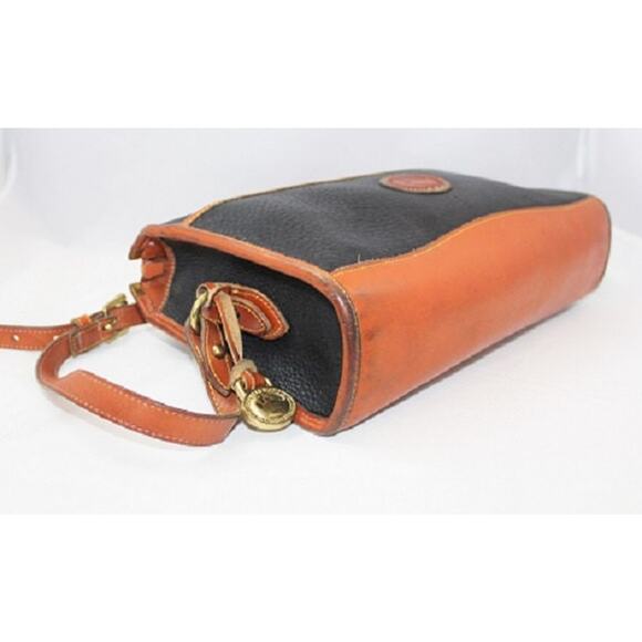 Vintage Dooney and Bourke Black Crossbody Messenger Handbag, Designer Equestrian - Picture 3 of 5